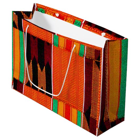 Happy Kwanzaa grand sac cadeau (Devant Angle)