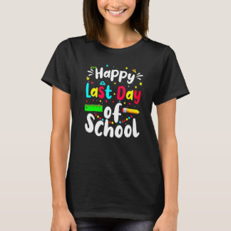 Happy Last Day Of School Cute Rainbow Teacher Stud T-shirt