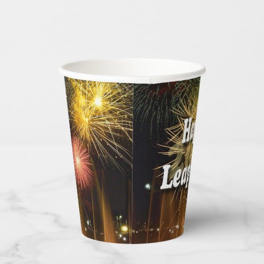 Happy Leap Year 2024 Papieren Bekers (Rechts)