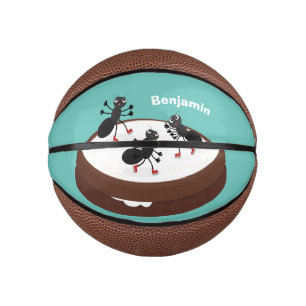 Happy miers schaatsen op koekjes cartoon basketbal