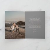 Happy Moederdag Bold Brush Script Moderne foto Kaart (Binnen)