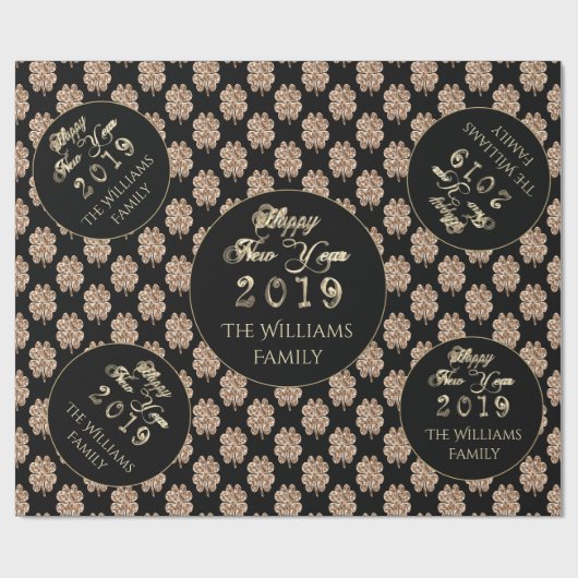 Happy New Year 2019 Elegant Black and Gold Clovers Cadeaupapier (Vlak)