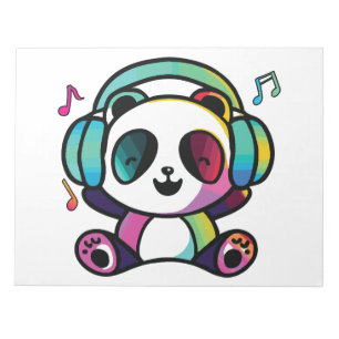 Happy Panda met hoofdtelefoons die naar muziek lui Notitieblok