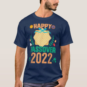 Happy Passover Matzah Jewish Holiday Pesach 2022 T-shirt