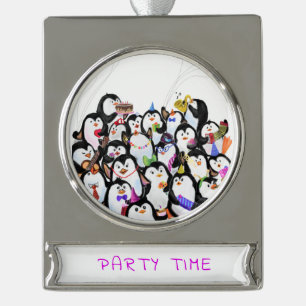 Happy Penguins Party Cartoon Tekening - Kerstmis Verzilverd Banner Ornament