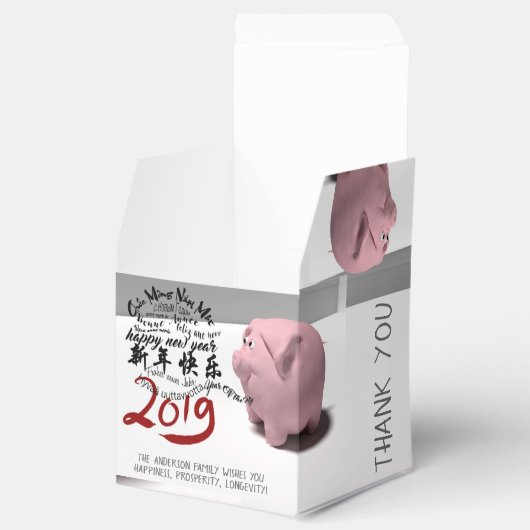 Happy PIg Nieuwjaar 2019, gepersonaliseerd fortuin Bedankdoosjes (Geopend)