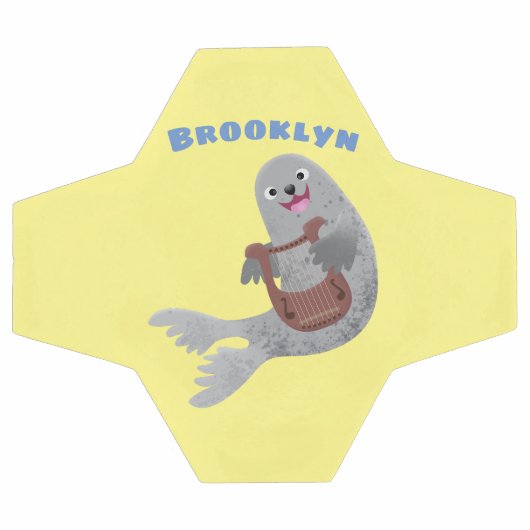 Happy schattige harp seal cartoon illustratie voetbal (Enkel)