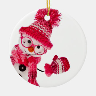 Happy Snowman gespectaculeerd in rond gebreid roze Keramisch Ornament