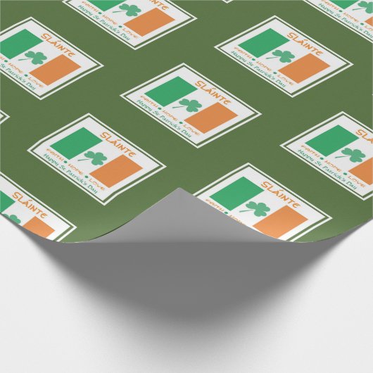 HAPPY ST PATRICK'S DAY Sláinte Shamrock Irish Cadeaupapier (Hoek)