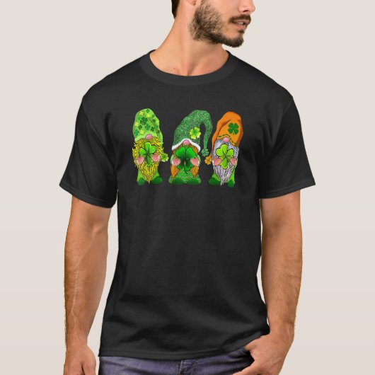 Happy St Patrick's Day Three Gnomes Shamrock T-shirt (Voorkant)