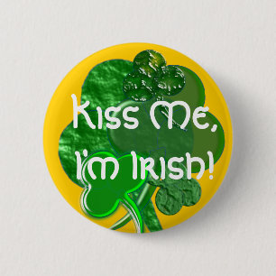 Happy St. Patty's Day - Button / pin - Personalise