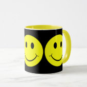 Happy Yellow Faces Black Mok (Voorkant rechts)