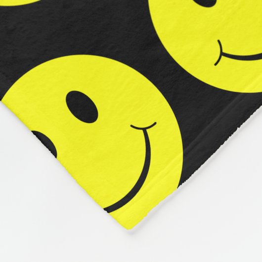 Happy Yellow Faces Pattern Black Fleece Deken (Hoek)