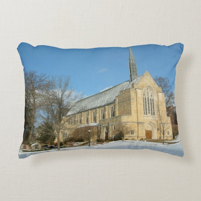 Harbison Chapel in Winter in Grove City College Accent Kussen (Voorkant)