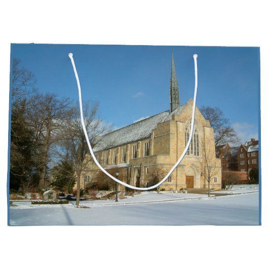 Harbison Chapel in Winter in Grove City College Groot Cadeauzakje (Achterkant)
