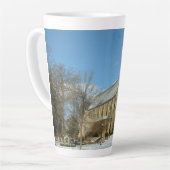 Harbison Chapel in Winter in Grove City College Latte Mok (Linkerhoek)