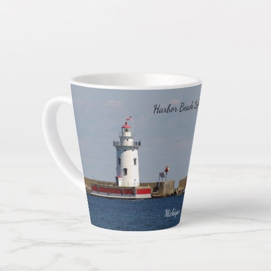 Harbor Beach Lighthouse latte mug (Angle gauche)