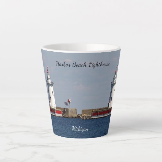 Harbor Beach Lighthouse latte mug (Devant)
