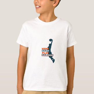 Hard werken Speel zo hard basketbalspeler Classic T-shirt