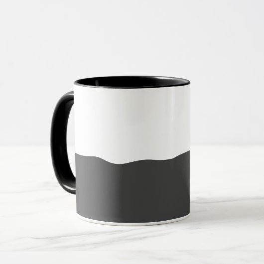 Hardlopen op cafeïne en deadlines | Grappige werkk Mok (Voorkant links)