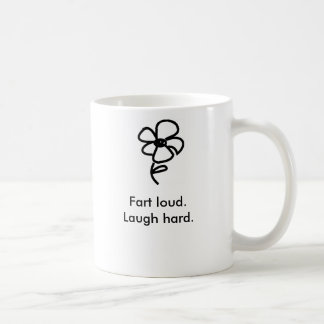 Hardop lachen. koffiemok