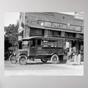 Hardware Store Delivery Truck, 1924. foto Poster