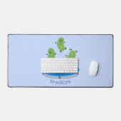 Haricots verts mignons sur dessin animé trampoline (Clavier et souris)