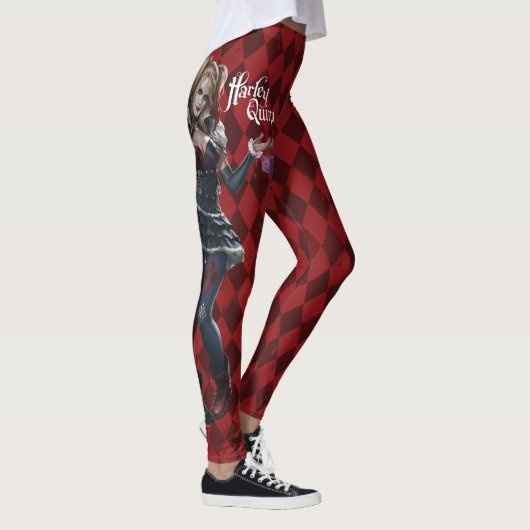 Harley Quinn met Fuzzy Dice Leggings (Rechts)