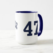 Harris Walz Football Mug (Devant droit)