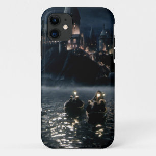 Harry Potter Castle   Great Lake to Hogwarts iPhone 11 Hoesje