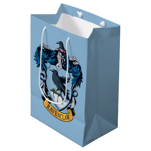 Harry Potter | Gothic Ravenclaw Crest Medium Cadeauzakje (Voorkant Gekanteld)