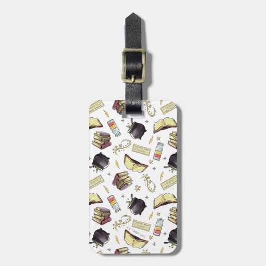 HARRY POTTER™ Spells & Books Pattern Bagagelabel (Voorkant verticaal)