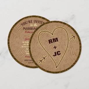 Hart Carved Initialen Hood Tree Rustic Wedding Kaart