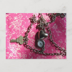 Hart, Horloge, Sleutelhanger op Roze Stof Briefkaart