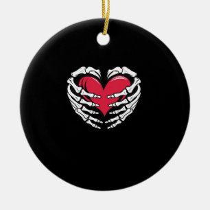 Hart in skeletale handen Klassiek Keramisch Ornament