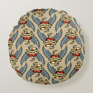  hart met wings, liefde geeft je wonden rond kussen