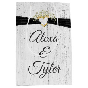 Hart met zwart lint op gewitwasd hout medium cadeauzakje