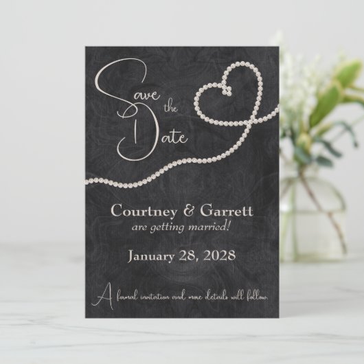 Hart van Parels op Zwarte Bruiloft Save The Date (Staand voorkant)
