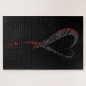 Hartbloeding. Gewonde droevig hart. Duisternis. Legpuzzel (Horizontaal)