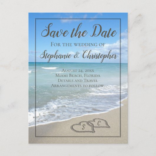Harten in het Zand Monogram Save the Date Bruiloft Aankondigingskaart (Voorkant)