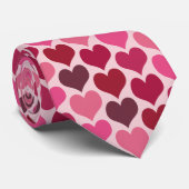 Harten in roze en rood stropdas (Opgerold)