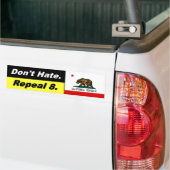 Hate Repeal 8 w niet. Cali Flag - Bumpersticker (Op Truck)