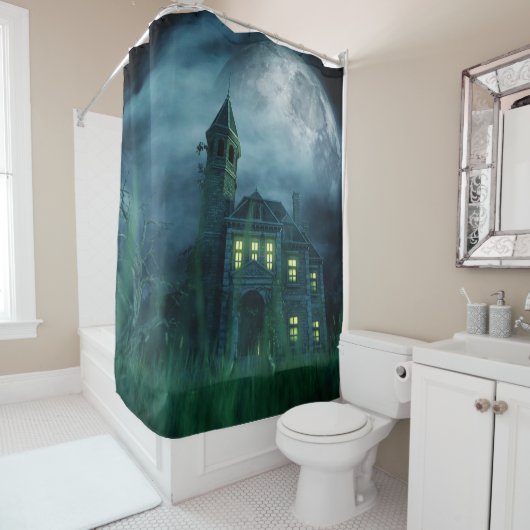 Haunhouse met Big Moon Shower Curtain Douchegordijn (In situ)