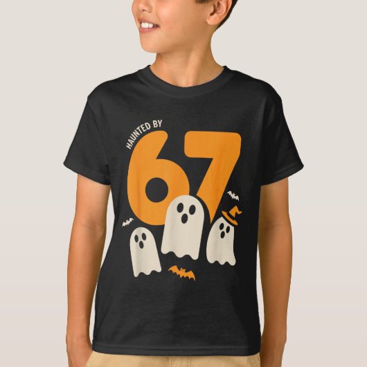 Haunted By 67 Funny Halloween Meme Design  T-shirt (Voorkant)