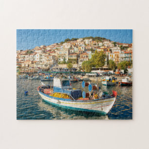 Haven met vissersboten in Plomari, Lesvos, Grieken Legpuzzel
