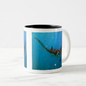 Hawaii Manta Ray Tweekleurige Koffiemok (Voorkant rechts)