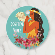 Hawaiian Girl die Conch Shell aanblaast