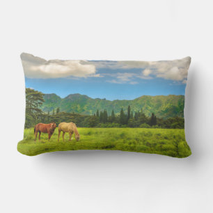 Hawaiian Horses, Hokulei Peak, Kauai, Hawaii Buitenkussen