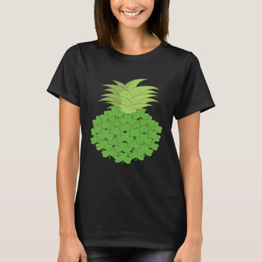Hawaiian Pineapple Shamrocks St Patrick's Day  App T-shirt (Voorkant)
