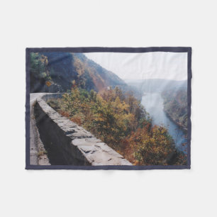 Hawksnest Fleece Deken